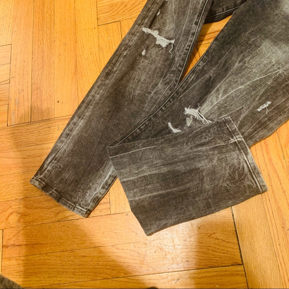 H&M Skinny Ripped Jeans - Picture 7 of 7